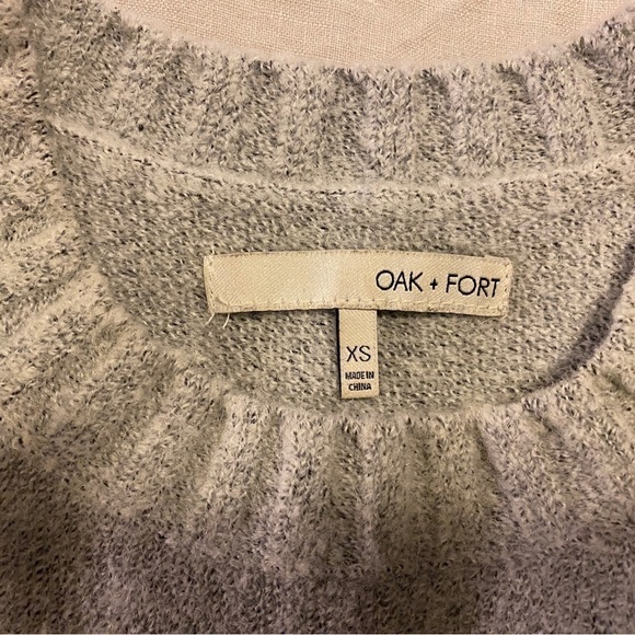 Oak + Fort Women’s Grey Long Vest Tunic Sweater  with Front Slit - Size XS - Picture 3 of 5